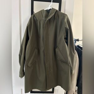 Uniqlo Men’s Trench Rain Jacket SZ: XL